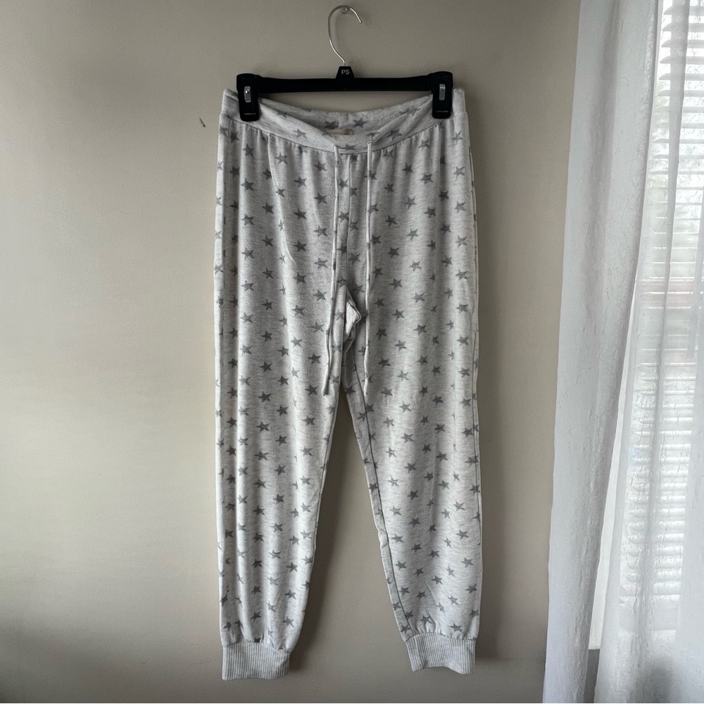Star print joggers